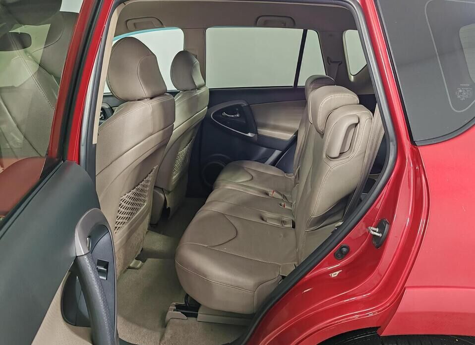 Toyota RAV4 2.4 AT (170 л.с.) 4WD