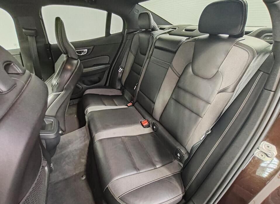 Volvo S60, III 2.0 AT (190 л.с.)