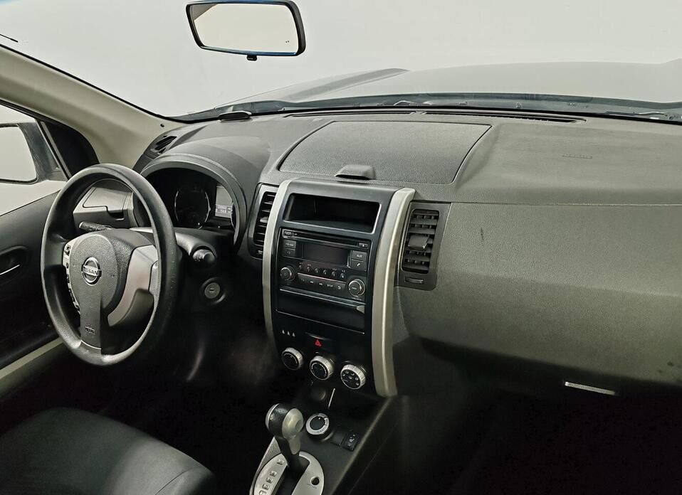 Nissan X-Trail, II Рестайлинг 2.0 CVT (141 л.с.) 4WD