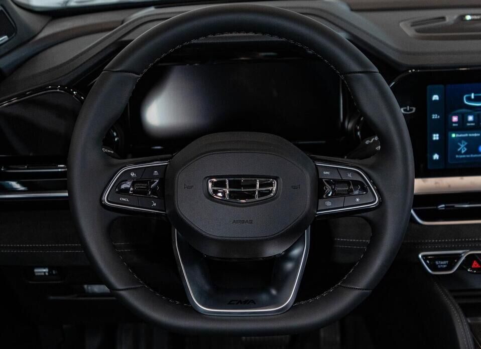 Geely Monjaro 2.0 AT (238 л.с.) 4WD