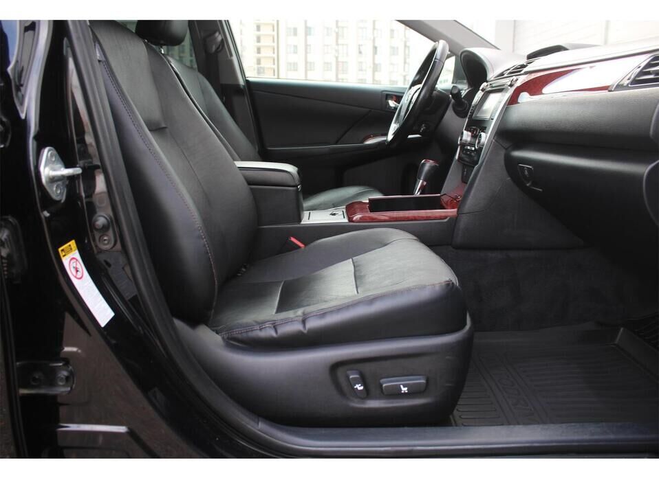 Toyota Camry, VII (XV50) Japan Market 2.5 AT (181 л.с.)