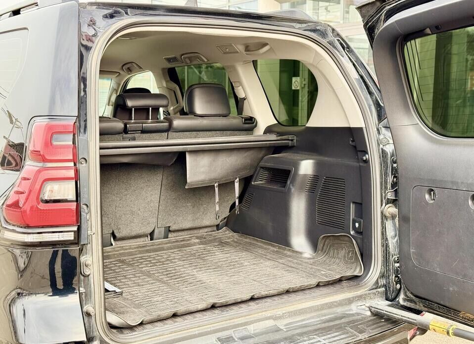 Toyota Land Cruiser Prado, 150 Series Рестайлинг 2 2.8d AT (177 л.с.) 4WD