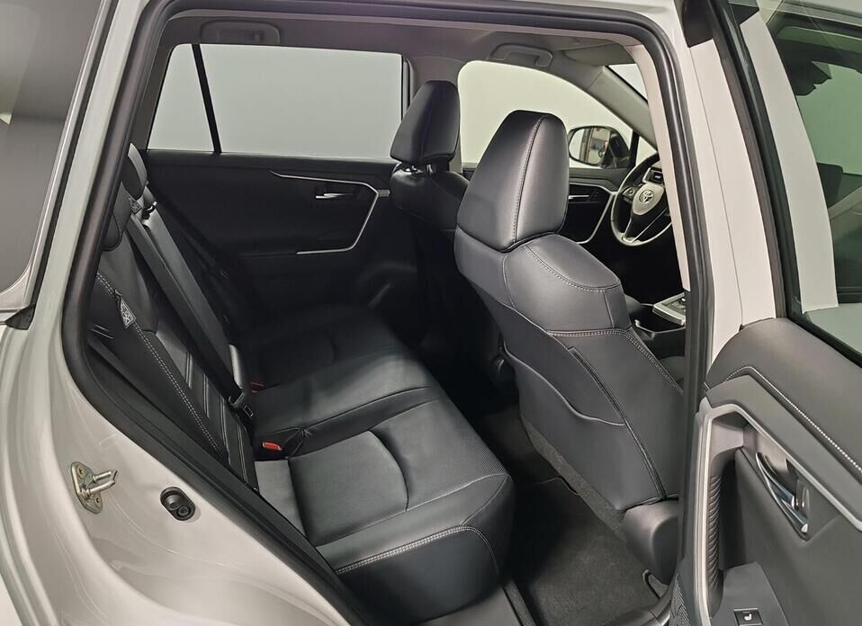 Toyota RAV4, V (XA50) 2.0 CVT (173 л.с.) 4WD