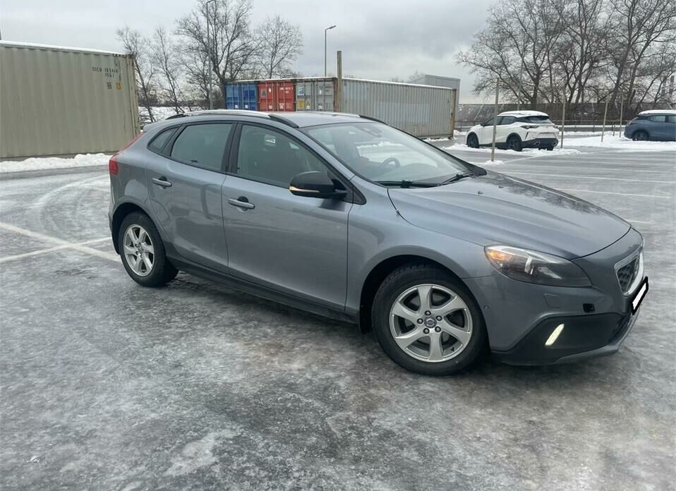 Volvo V40 1.6d AMT (115 л.с.)