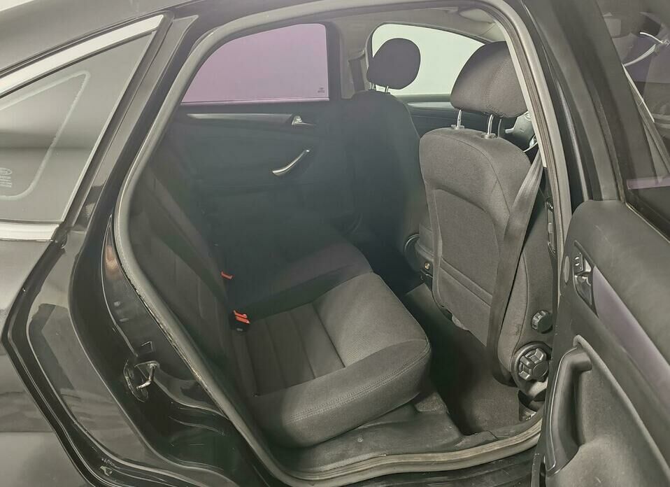 Ford Mondeo 2.0 AMT (200 л.с.)