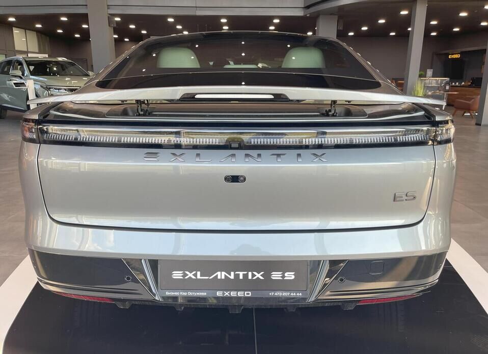 EXEED Exlantix ES 1.5hyb AT (469 л.с.) 4WD