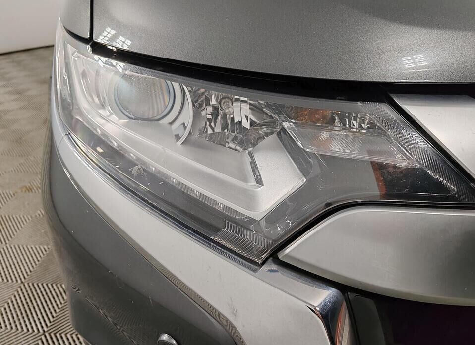 Mitsubishi Outlander, III Рестайлинг 3 2.0 CVT (146 л.с.)
