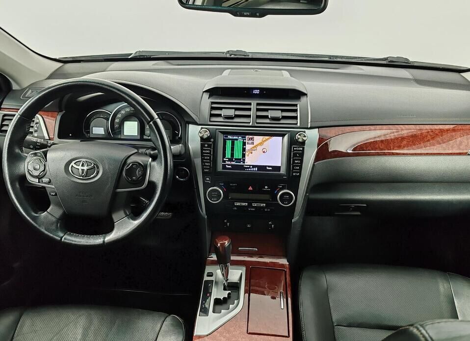 Toyota Camry, VII (XV50) 3.5 AT (249 л.с.)