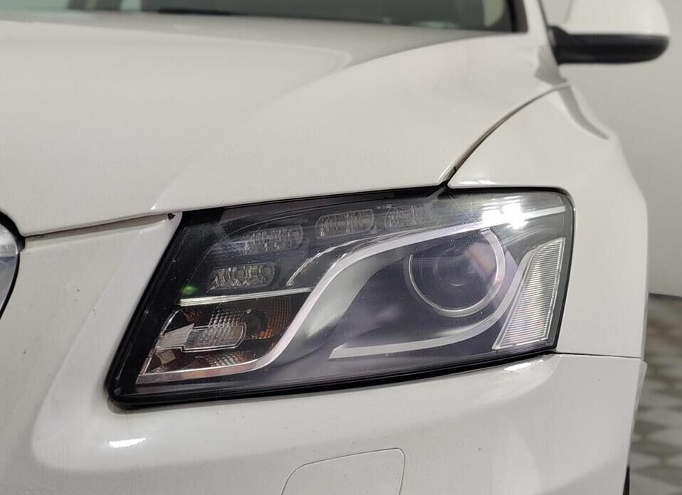 Audi Q5, I (8R) 2.0 AMT (211 л.с.) 4WD