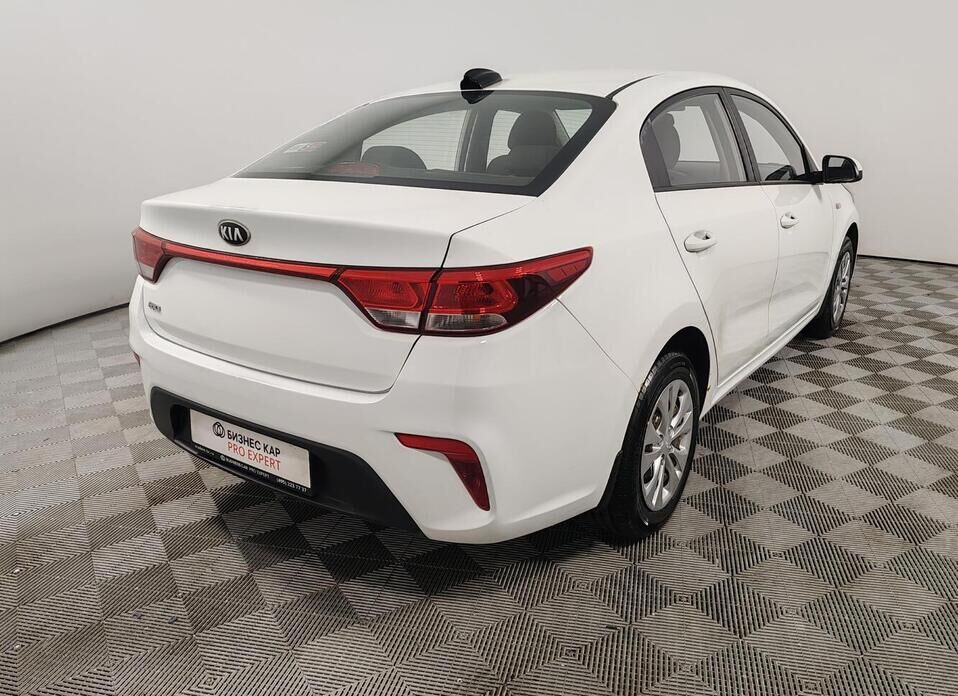 Kia Rio, IV 1.6 AT (123 л.с.)