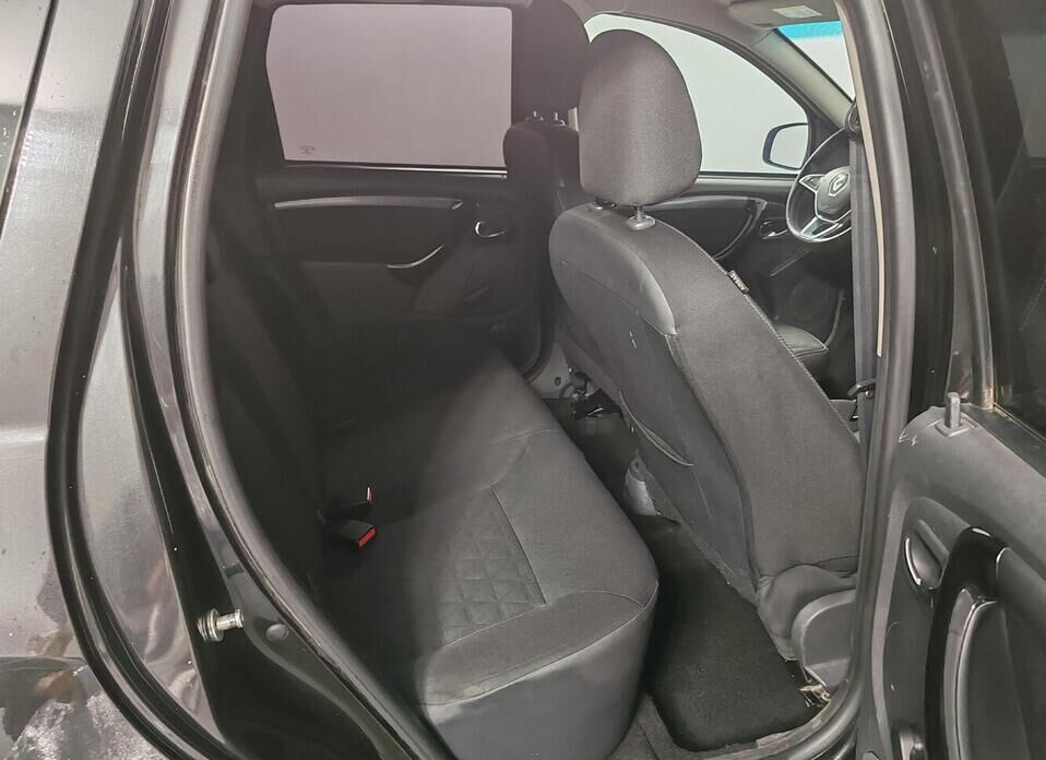 Renault Duster 1.6 MT (114 л.с.) 4WD