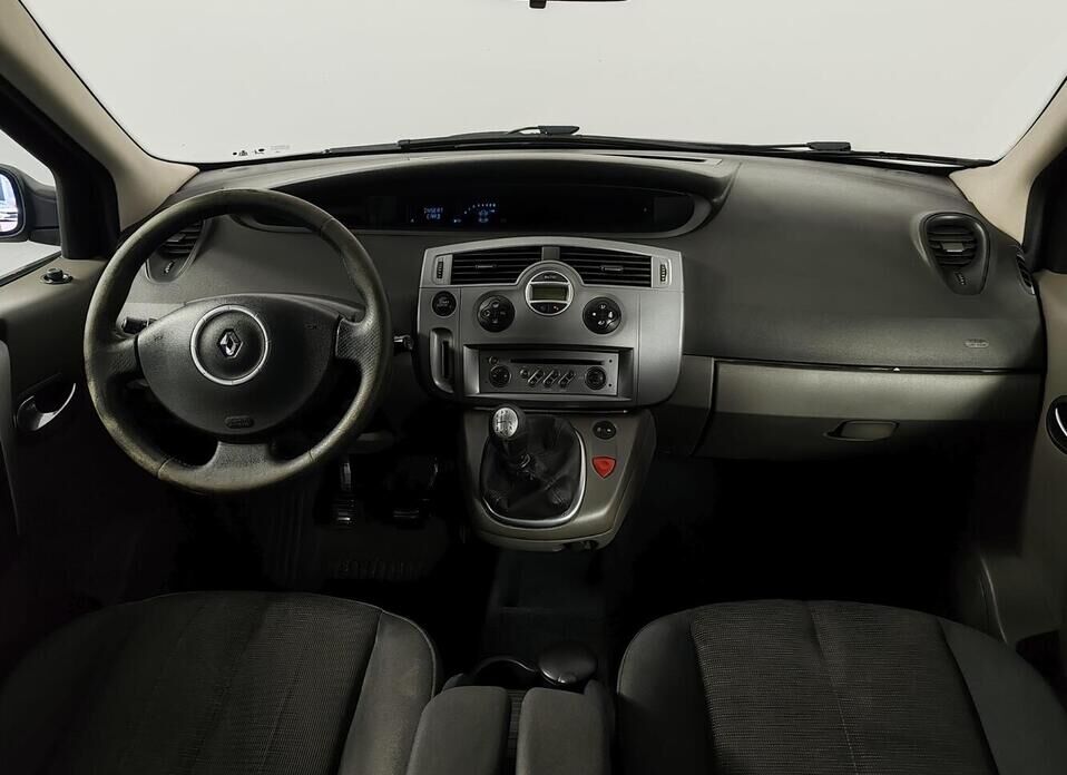 Renault Scenic 2.0 MT (136 л.с.)