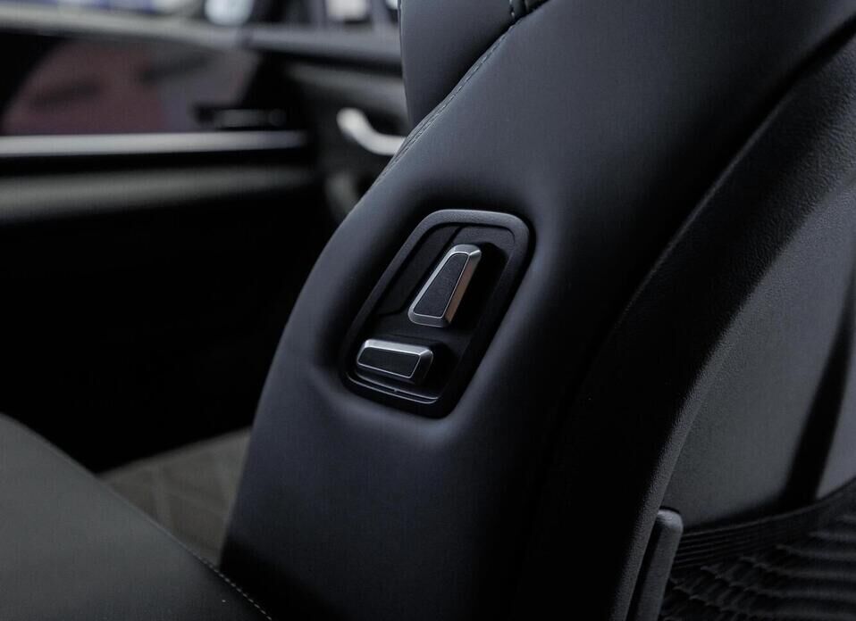Geely Monjaro, I 2.0 AT (238 л.с.) 4WD