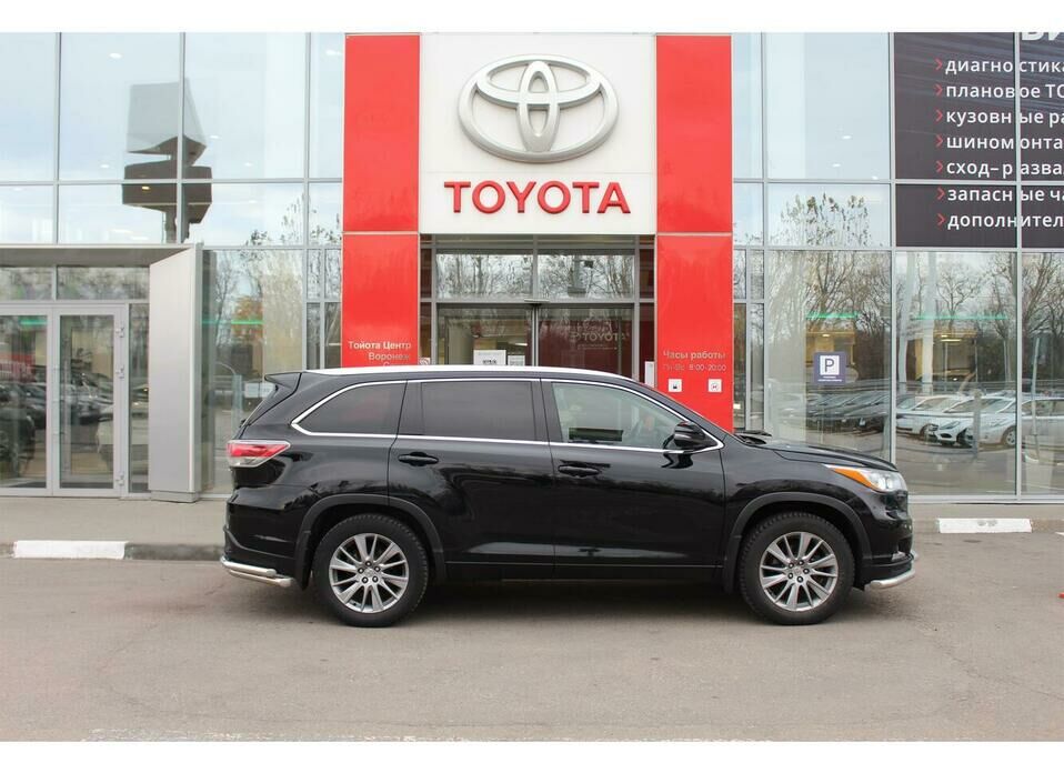 Toyota Highlander 3.5 AT (249 л.с.) 4WD