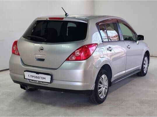 Nissan Tiida, 2005&nbsp;г., 372&nbsp;794&nbsp;км