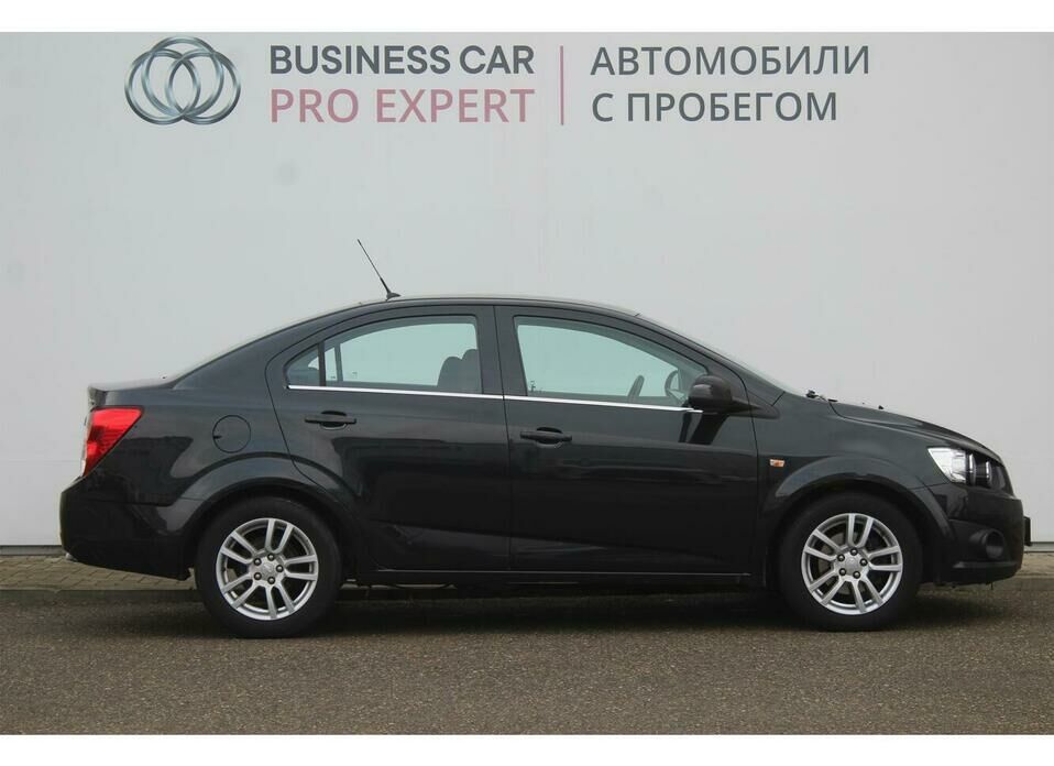 Chevrolet Aveo 1.6 AT (115 л.с.)