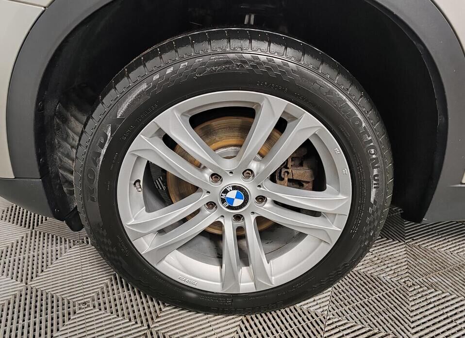 BMW X3, II (F25) 20i xDrive 2.0 AT (184 л.с.) 4WD