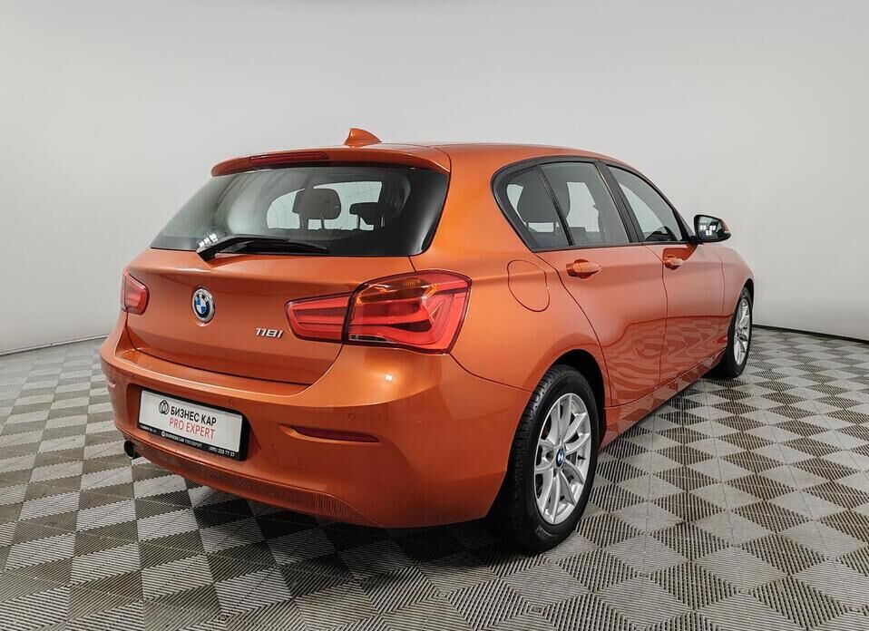 BMW 1 серии, II (F20/F21) Рестайлинг 118i 1.5 AT (136 л.с.)