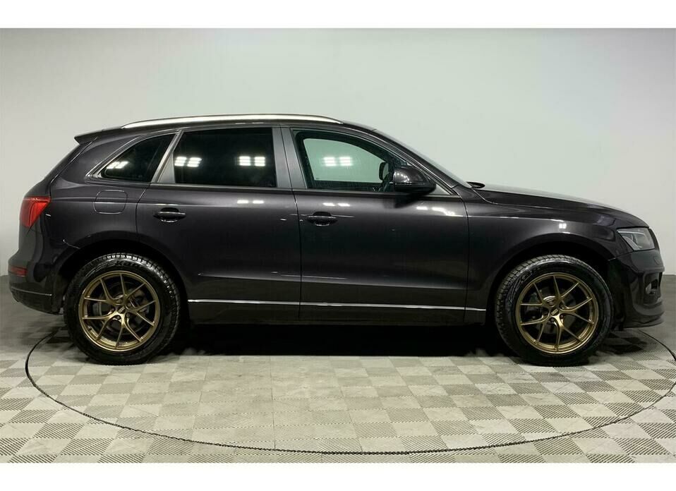 Audi Q5 2.0 AMT (211 л.с.) 4WD