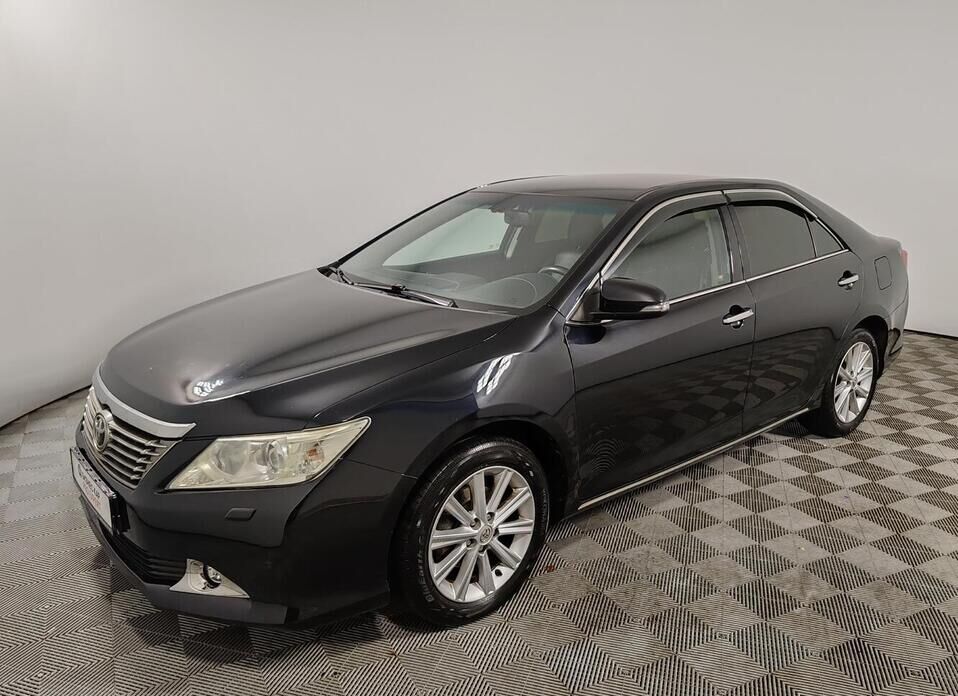 Toyota Camry, VII (XV50) 2.5 AT (181 л.с.)