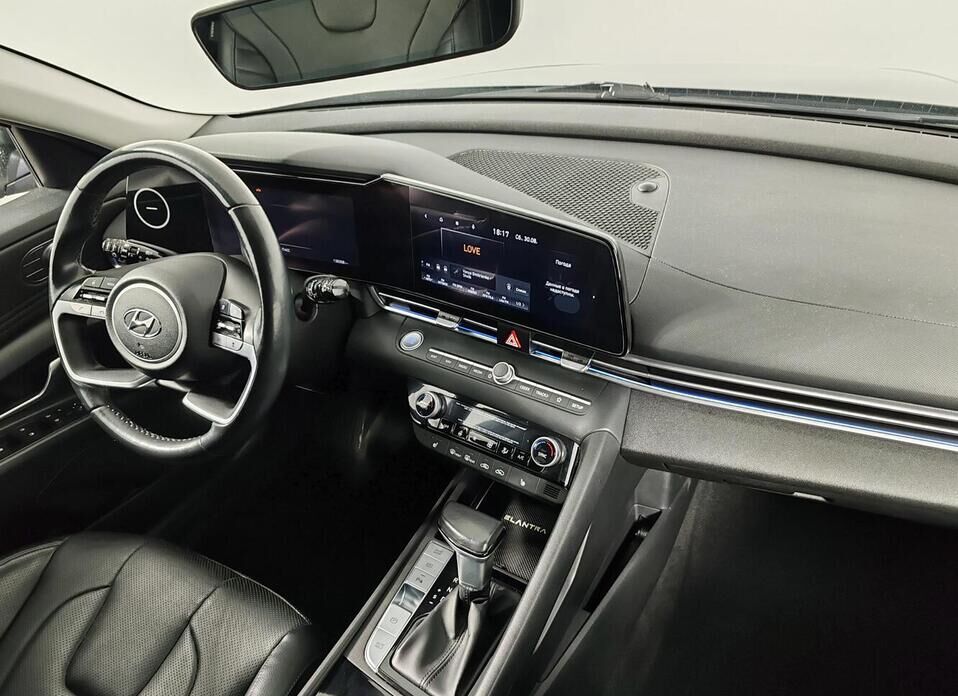 Hyundai Elantra 2.0 AT (150 л.с.)