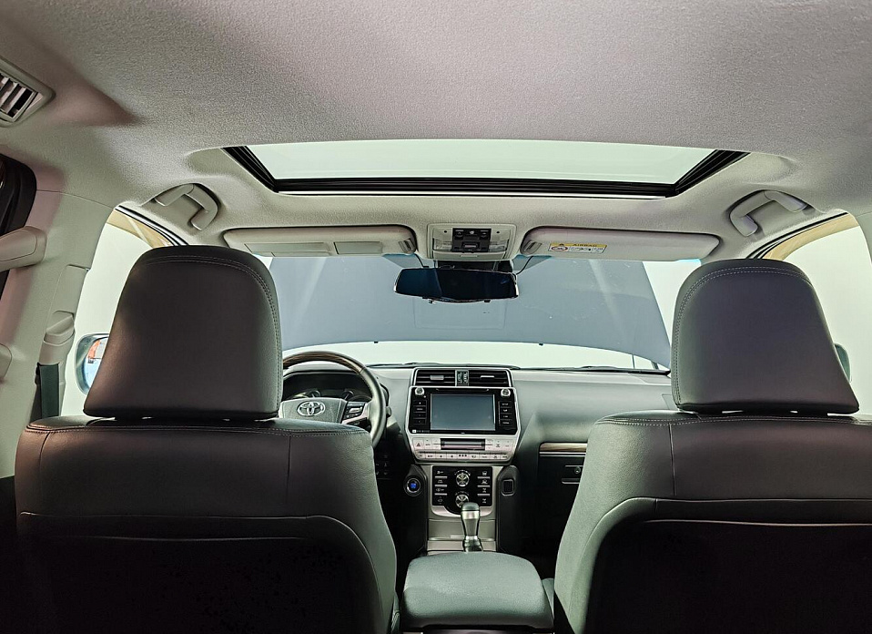 Toyota Land Cruiser Prado, 150 Series Рестайлинг 2 2.8d AT (177 л.с.) 4WD