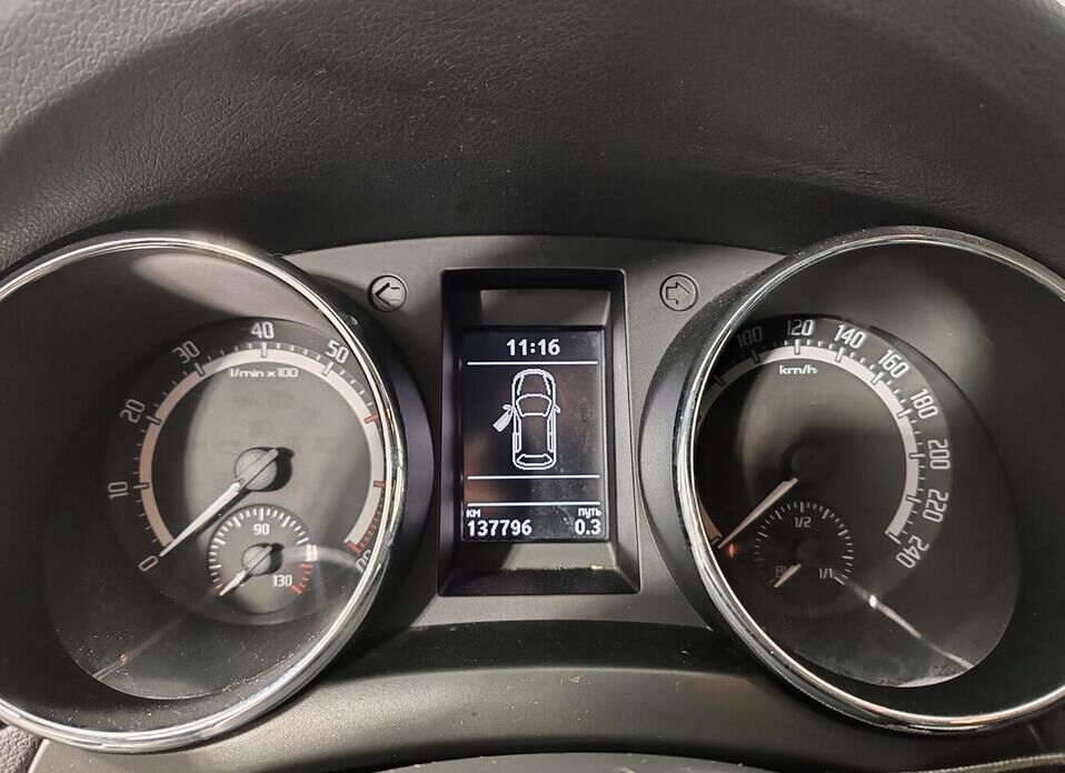 Skoda Yeti, I Рестайлинг 1.4 AMT (125 л.с.)