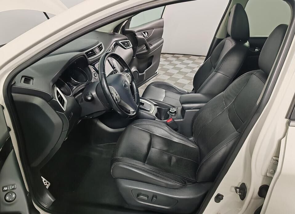 Nissan Qashqai, II 2.0 CVT (144 л.с.) 4WD