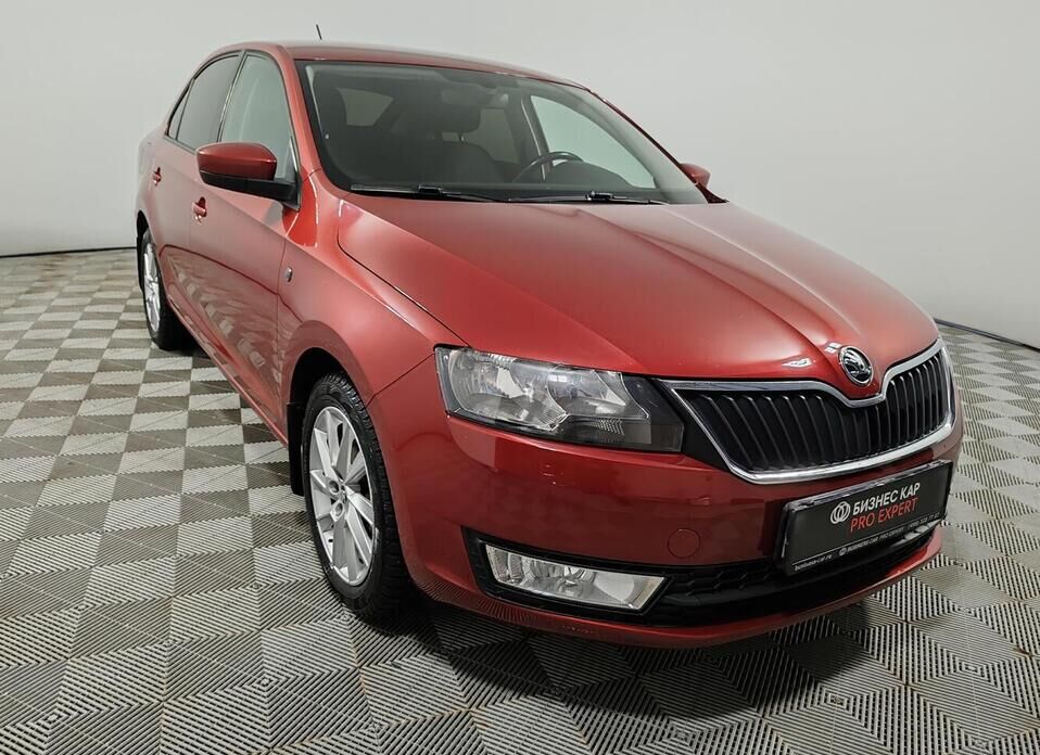 Skoda Rapid, I 1.6 AT (110 л.с.)
