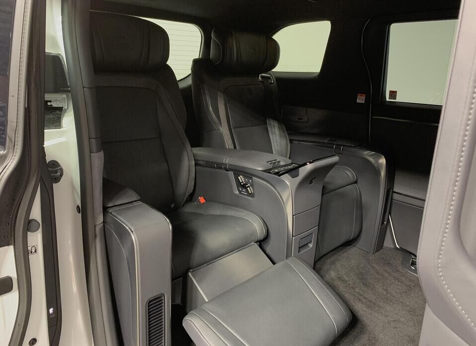 Lexus LM, II 350h 2.5hyb CVT (190 л.с.) 4WD