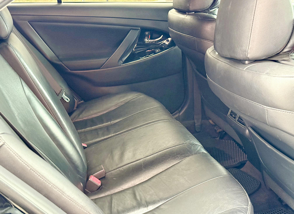 Toyota Camry, VI (XV40) Рестайлинг 3.5 AT (277 л.с.)