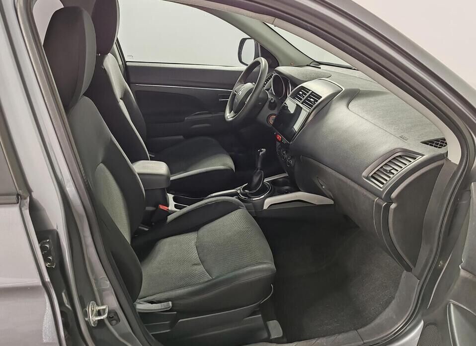 Mitsubishi ASX 1.6 MT (117 л.с.)