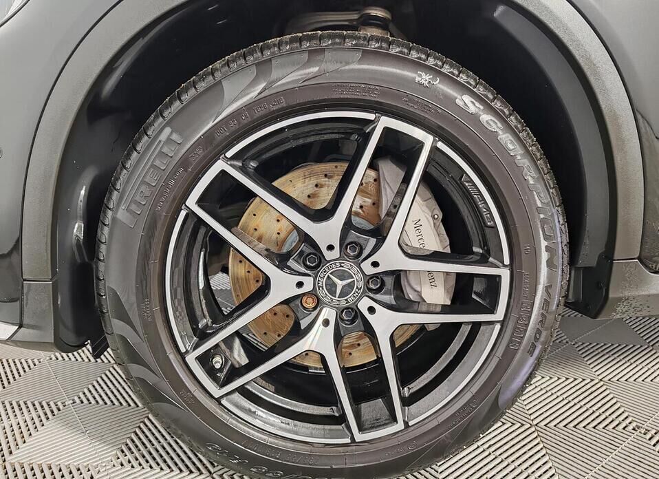 Mercedes-Benz GLC, I (X253) 300 2.0 AT (245 л.с.) 4WD
