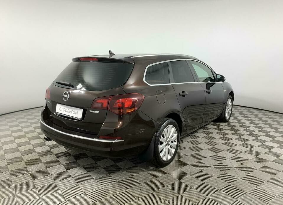 Opel Astra 1.4 AT (140 л.с.)