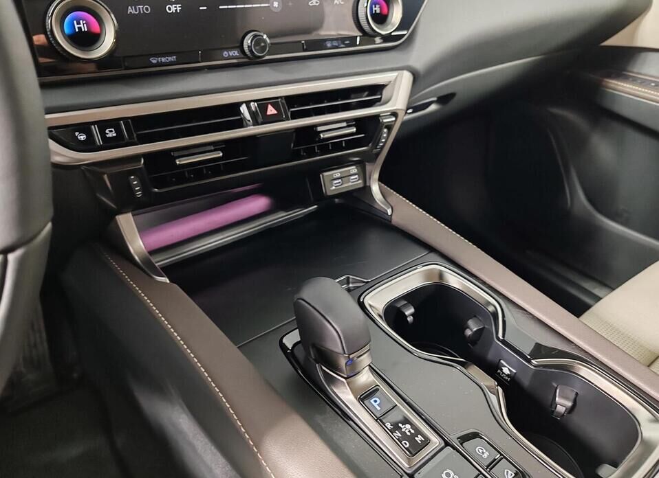 Lexus RX, V 350 2.4 AT (249 л.с.) 4WD