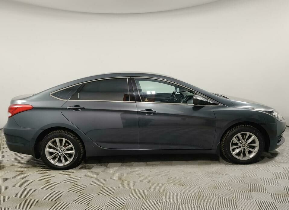 Hyundai i40 2.0 AT (150 л.с.)