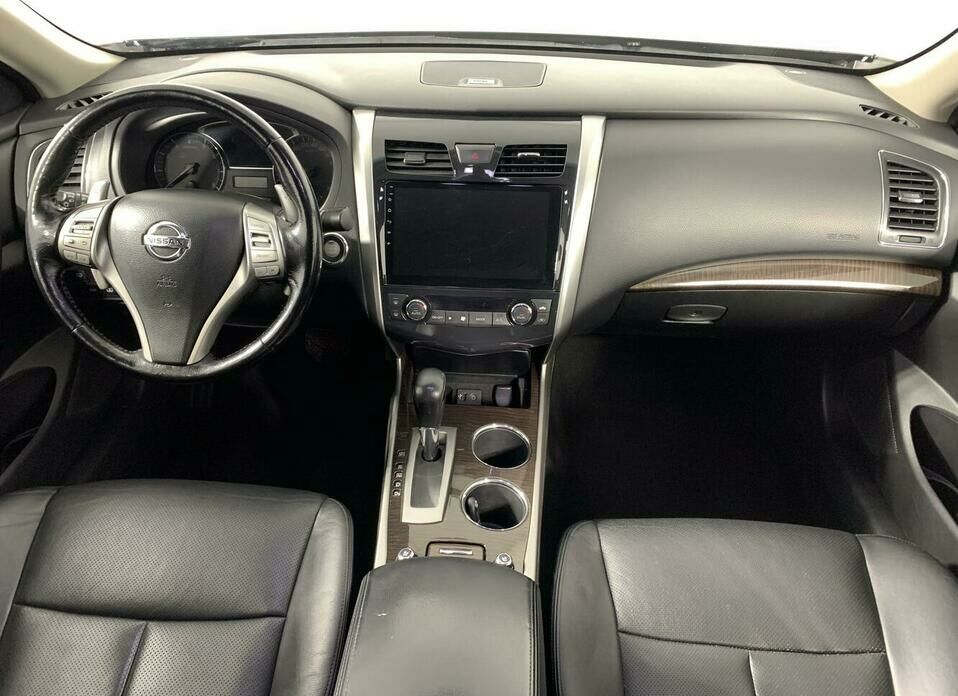 Nissan Teana 3.5 CVT (249 л.с.)