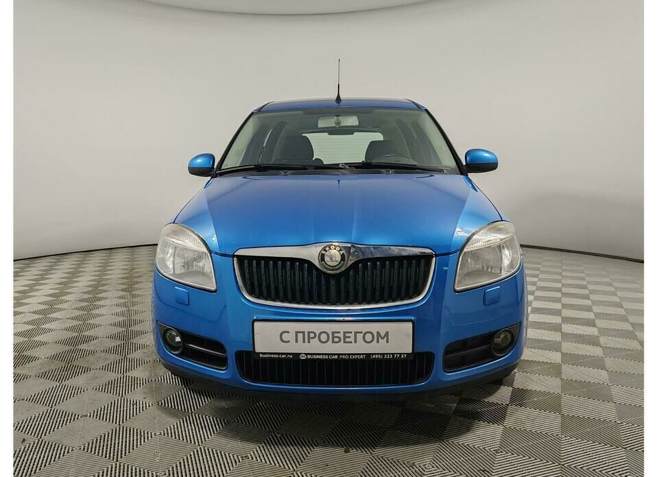 Skoda Roomster 1.6 AT (105 л.с.)