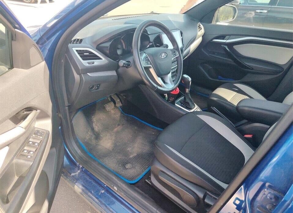 LADA (ВАЗ) Vesta, I SW Cross 1.6 CVT (113 л.с.)