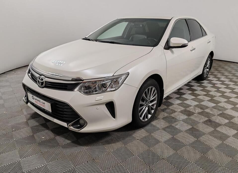 Toyota Camry, VII (XV50) Рестайлинг 2.5 AT (181 л.с.)