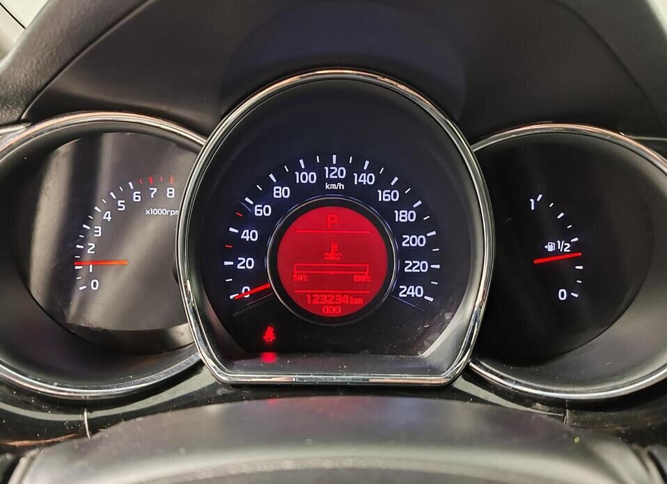 Kia Ceed, II Рестайлинг 1.6 AT (130 л.с.)