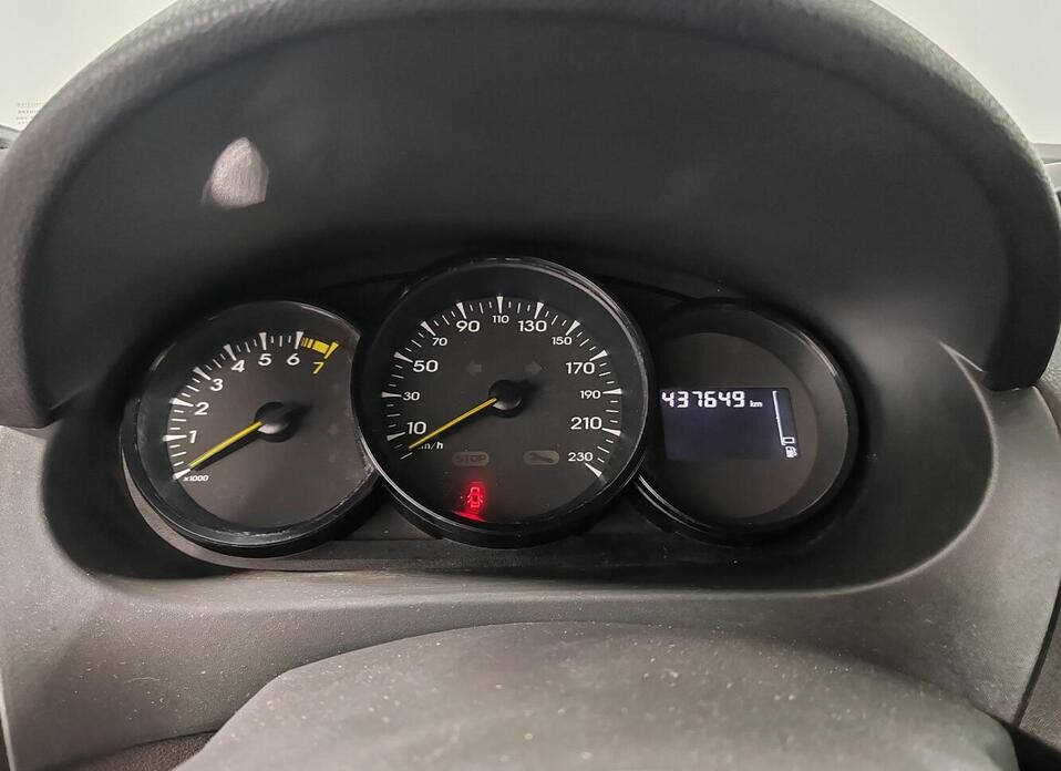 Renault Fluence, I 1.6 AT (106 л.с.)