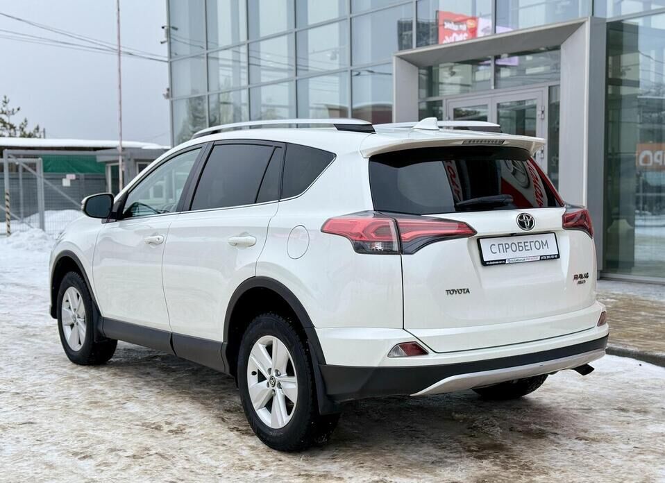 Toyota RAV4, IV (XA40) Рестайлинг 2.5 AT (180 л.с.) 4WD