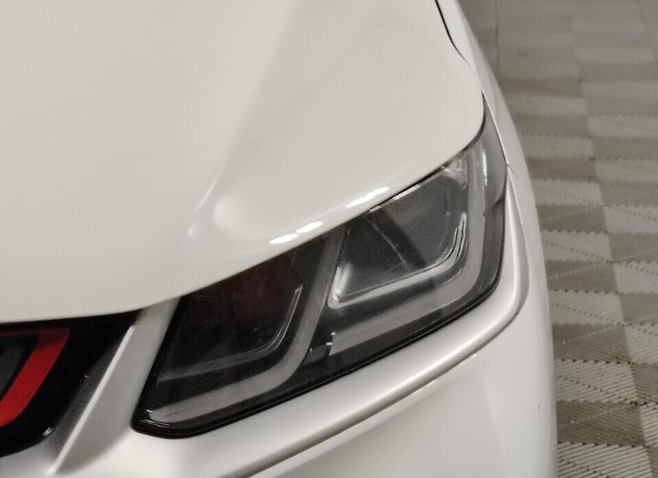 Geely Coolray, I 1.5 AMT (150 л.с.)