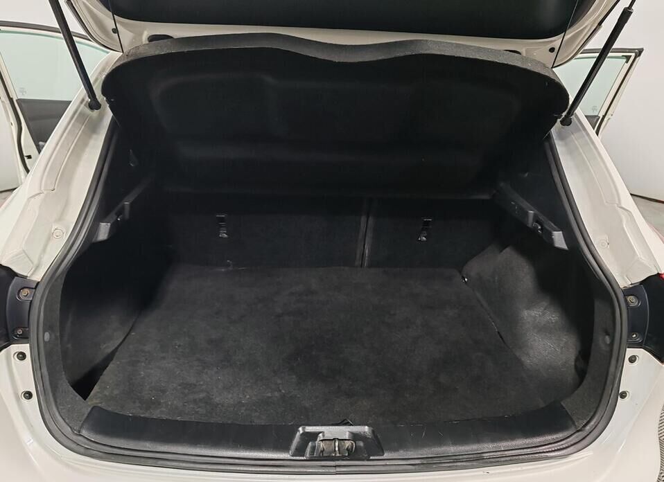 Nissan Qashqai, II 2.0 CVT (144 л.с.) 4WD