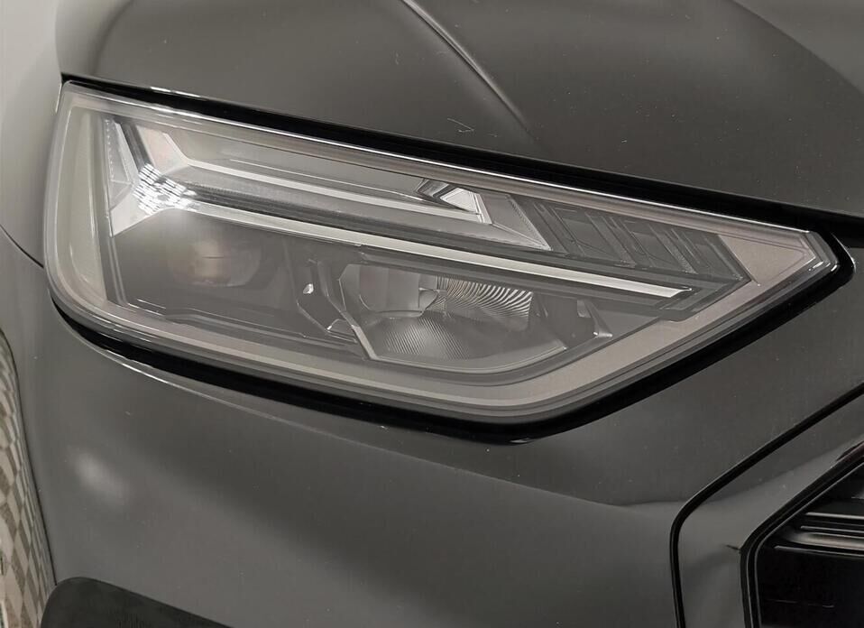 Audi Q5 L 2.0 AMT (190 л.с.) 4WD