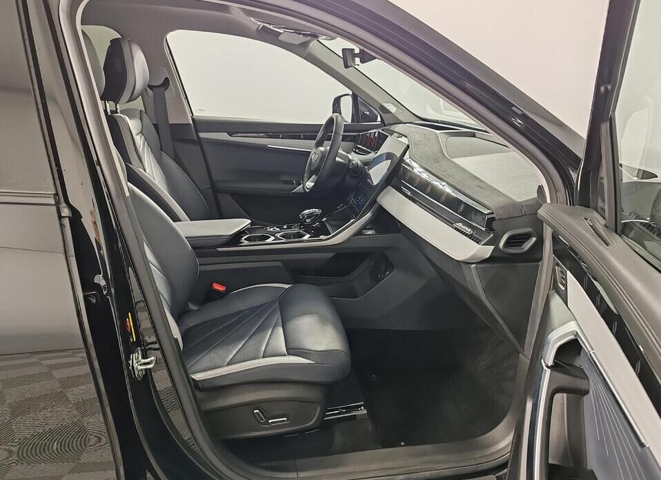 Geely Atlas 2.0 AT (200 л.с.) 4WD