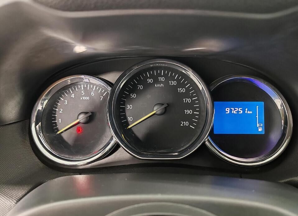 Renault Duster, I Рестайлинг 2.0 AT (143 л.с.) 4WD