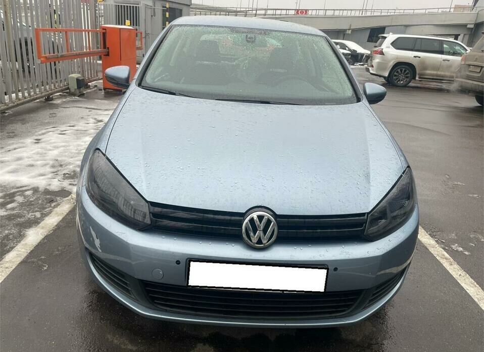 Volkswagen Golf 1.6 AMT (102 л.с.)