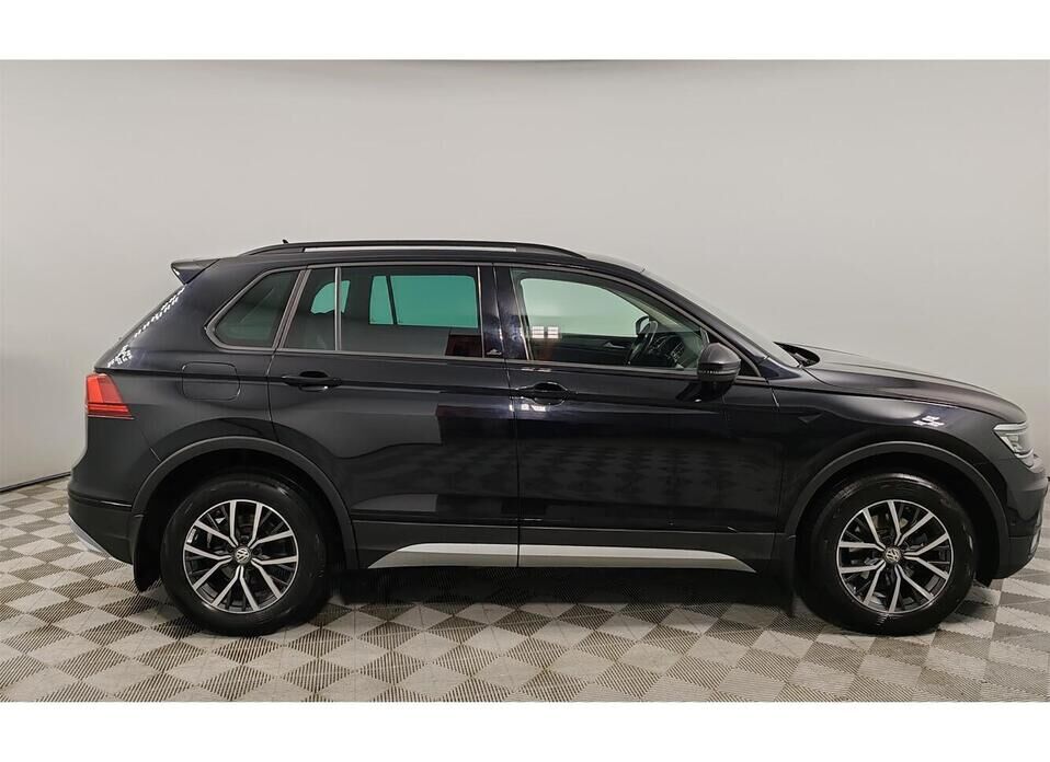 Volkswagen Tiguan 2.0d AMT (150 л.с.) 4WD